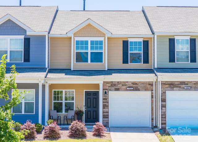 Property at 16039 Simril Ct, Charlotte, NC 28278, 3 beds, 3.5 baths
