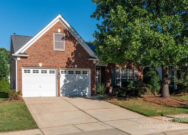 Property at 6423 Ridgeview Commons Dr, Charlotte, NC 28269