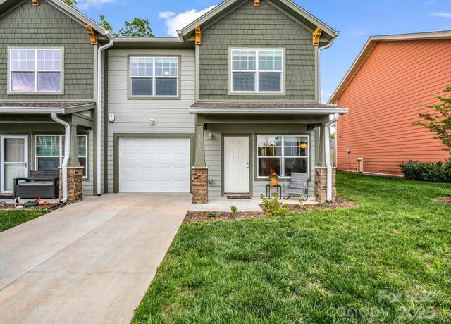 Property at 1215 Pauline Trail Dr, Arden, NC 28704, 3 beds, 2.5 baths