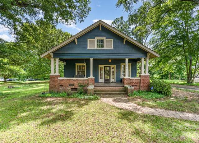 Property at 6206 Hunter Ave, Charlotte, NC 28262, 3 beds, 1 bath