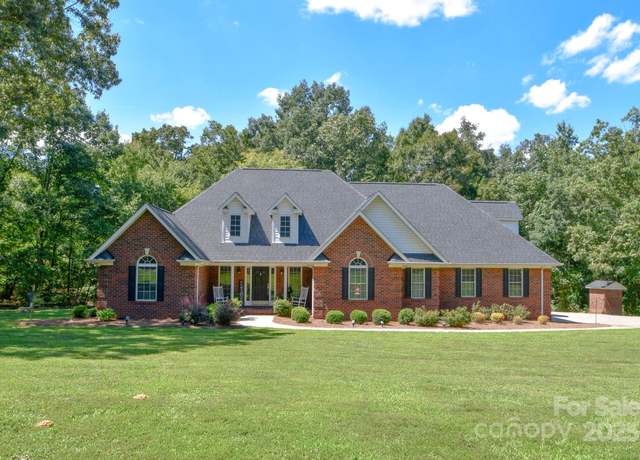 Property at 5409 Love Mill Rd, Monroe, NC 28110, 3 beds, 3 baths