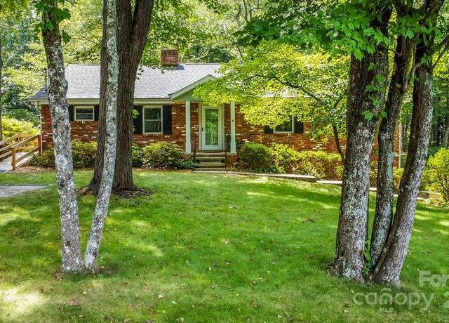 Property at 3 Stockwood Rd, Asheville, NC 28803, 3 beds, 3 baths