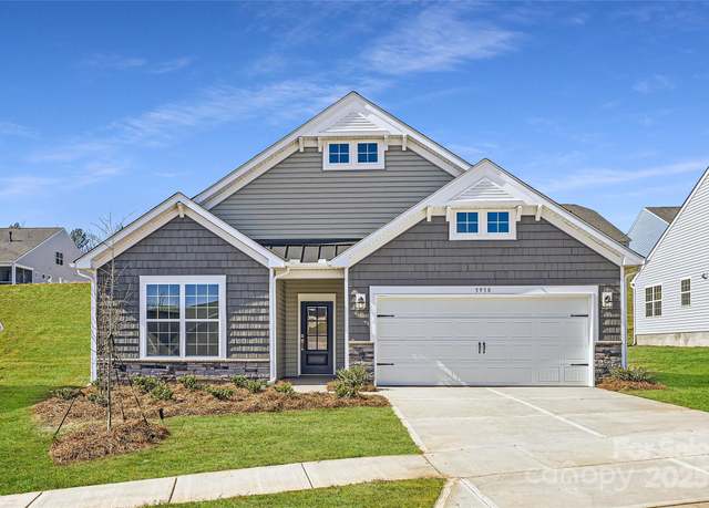 Property at 5938 Oak Branch Cir, Maiden, NC 28650, 3 beds, 2 baths