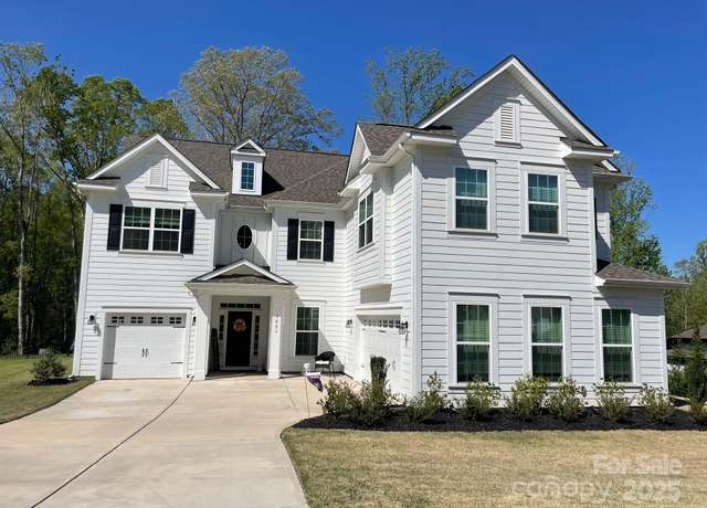 Property at 3081 Montreaux Valley Dr, Fort Mill, SC 29707, 5 beds, 3.5 baths