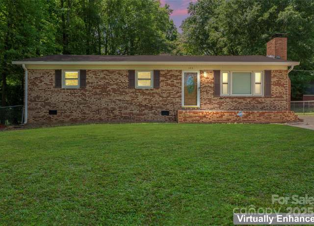 Property at 393 Carson Dr, Gastonia, NC 28052, 3 beds, 1.5 baths