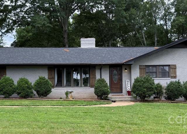 Property at 605 Impala Dr, Albemarle, NC 28001, 3 beds, 2 baths