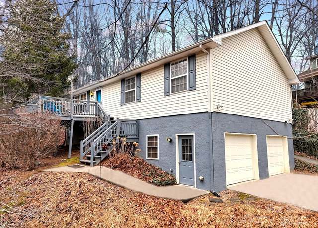 Property at 330 Sleepy Hollow Dr, Waynesville, NC 28785, 3 beds, 2 baths
