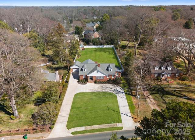 Property at 2701 Sharon Rd, Charlotte, NC 28211