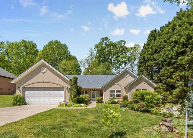 Property at 2341 Shannon Dr, Belmont, NC 28012, 4 beds, 2 baths
