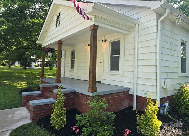 Property at 616 Laurel St, Albemarle, NC 28001, 3 beds, 2 baths