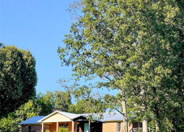 Property at 1610 Sierra Rd, York, SC 29745, 3 beds, 3 baths