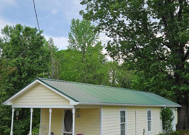 Property at 504 Pineburr Ave SW, Valdese, NC 28690, 1 bed, 1 bath