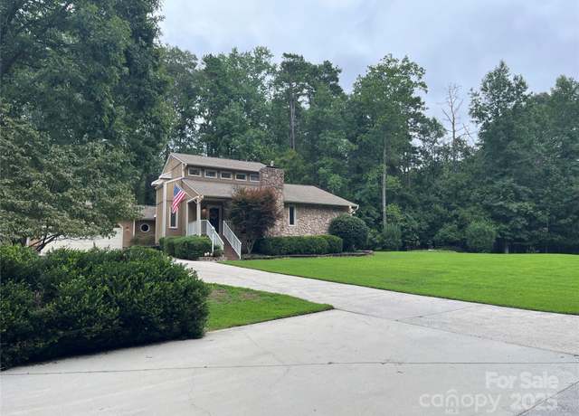 Property at 5425 Harvest Ln, Gastonia, NC 28056, 3 beds, 2 baths