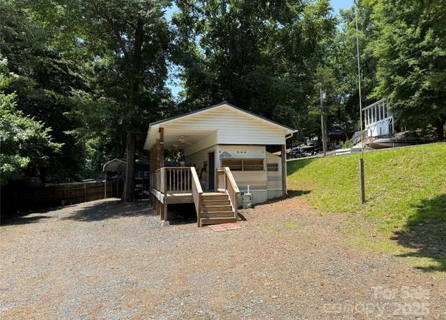 Property at 104 Deer Park Rd Unit D143, Mount Gilead, NC 27306, 1 bed, 1 bath