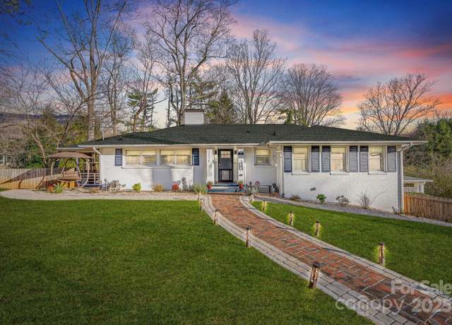 Property at 2 Bevlyn Dr, Asheville, NC 28803, 4 beds, 3 baths