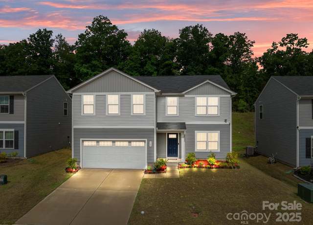 Property at 703 Pointe Andrews Dr, Concord, NC 28025, 4 beds, 2.5 baths