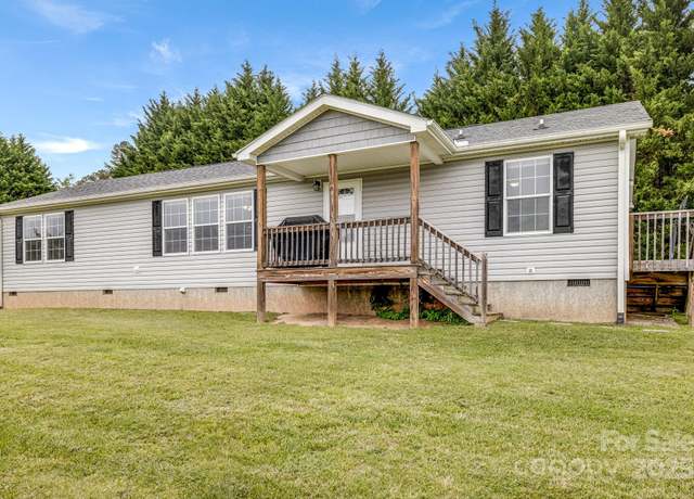 Property at 14 Phoenix Cir, Alexander, NC 28701, 3 beds, 2 baths