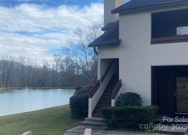 Property at 5718 Dockside Dr, Charlotte, NC 28227, 2 beds, 2 baths