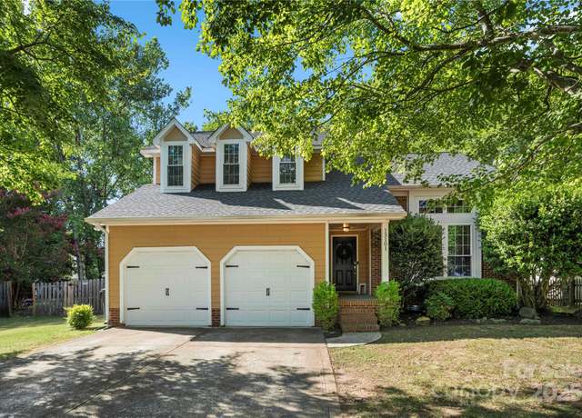 Property at 13101 Seascape Ln, Charlotte, NC 28278, 3 beds, 2.5 baths
