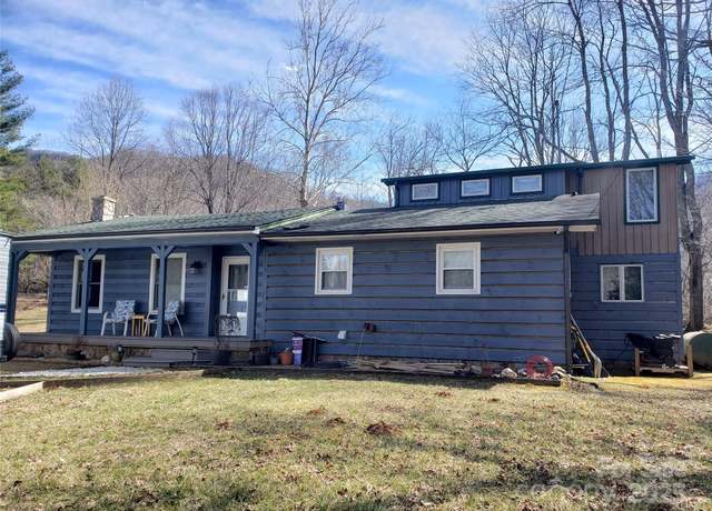 Property at 1055 Stagger Weed Rd, Bakersville, NC 28705, 3 beds, 2 baths