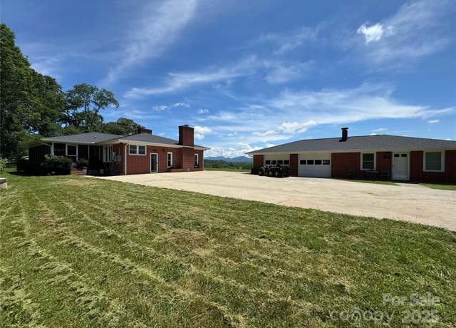 Property at 598 Miles View Dr, Mills River, NC 28759, 4 beds, 3 baths