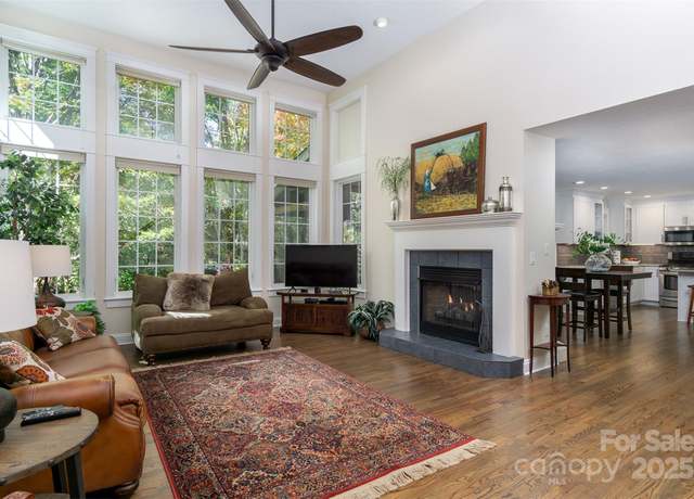 Property at 112 Twin Courts Dr, Weaverville, NC 28787, 4 beds, 3 baths