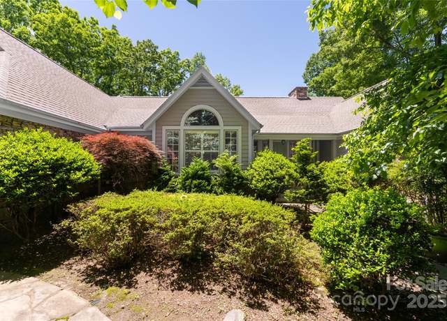 Property at 57 Old Hickory Trl, Hendersonville, NC 28739, 5 beds, 5 baths