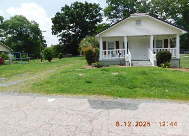 Property at 809 Ruth Ave, Kannapolis, NC 28083, 3 beds, 1 bath