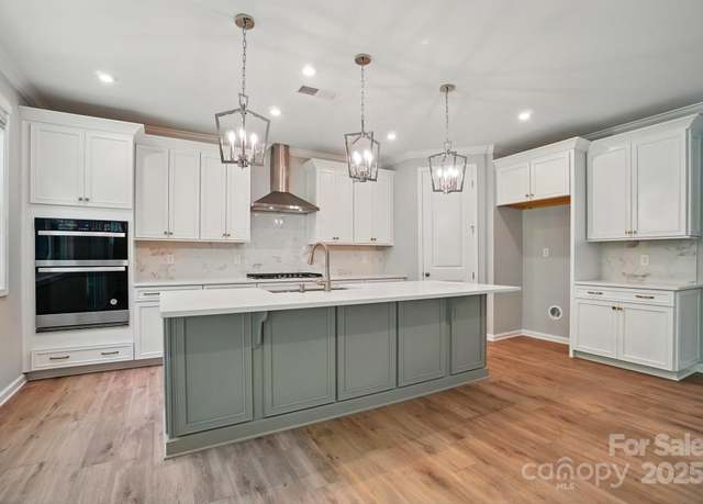 Property at 9957 Cask Way, Huntersville, NC 28078, 5 beds, 4 baths