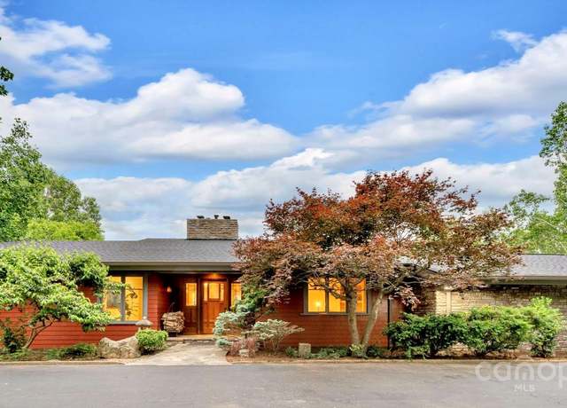 Property at 24 Westhaven Dr, Asheville, NC 28804, 3 beds, 3.5 baths