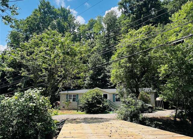 Property at 351 Swiss Loop, Burnsville, NC 28714, 3 beds, 2 baths