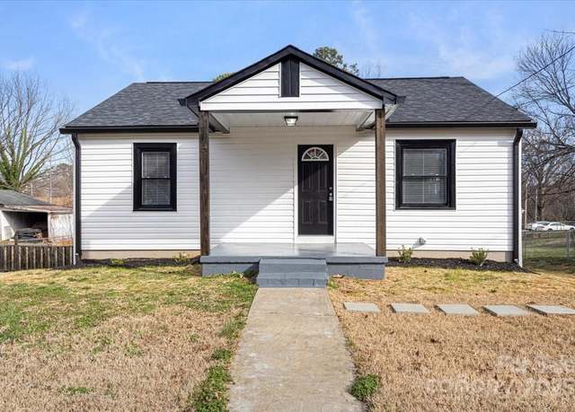 Property at 1110 Alexander St, Statesville, NC 28677, 2 beds, 1 bath