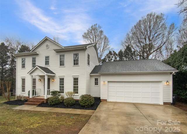 Property at 9105 Capsdale Ct, Huntersville, NC 28078, 3 beds, 2.5 baths