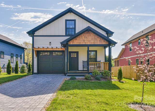 Property at 310 Portmanvilla Rd, Black Mountain, NC 28711, 4 beds, 2.5 baths