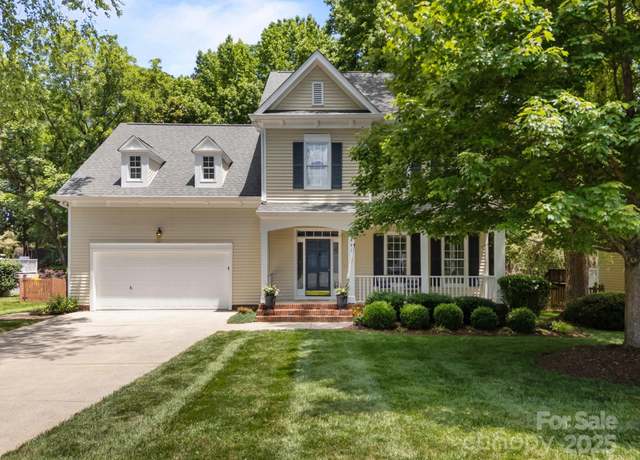 Property at 8441 Sandowne Ln, Huntersville, NC 28078, 4 beds, 2.5 baths