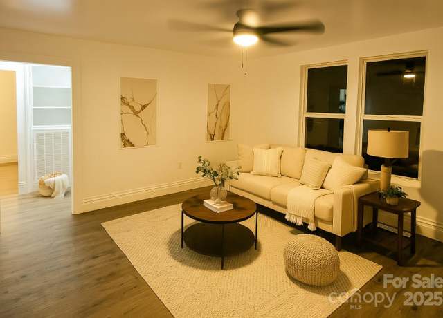 Property at 203 Raymond St, Monroe, NC 28112, 3 beds, 2 baths