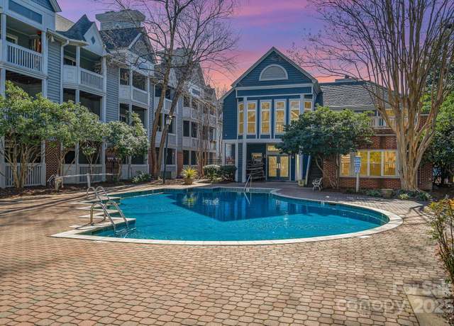 Property at 525 N Graham St Unit 3B, Charlotte, NC 28202, 1 bed, 1 bath