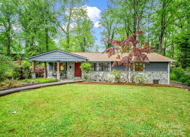 Property at 95 Whitney Ave, Tryon, NC 28782, 2 beds, 2.5 baths