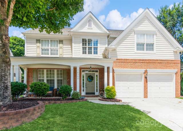 Property at 18302 Victoria Bay Dr, Cornelius, NC 28031, 4 beds, 2.5 baths