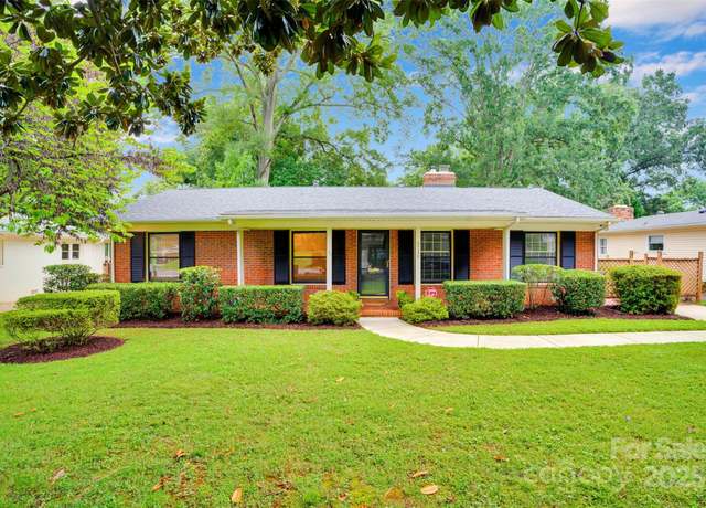 Property at 5739 Murrayhill Rd, Charlotte, NC 28210, 3 beds, 1.5 baths