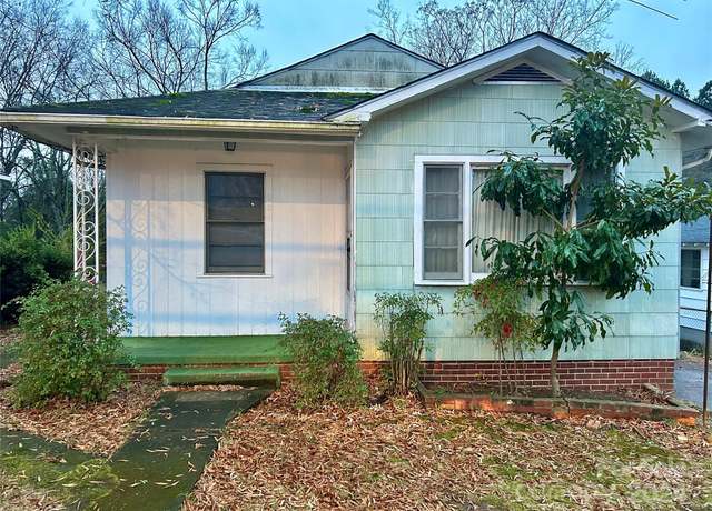 Property at 601 Sherman St, Badin, NC 28009, 2 beds, 1 bath