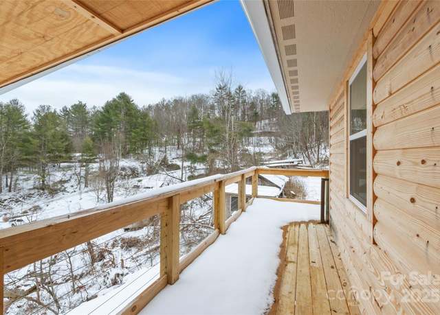 Property at 137 Red Maple Ln, Burnsville, NC 28714, 4 beds, 2 baths