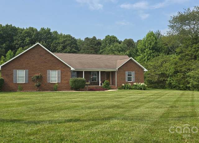 Property at 4470 W Bandys Cross Rd, Claremont, NC 28610, 3 beds, 2 baths