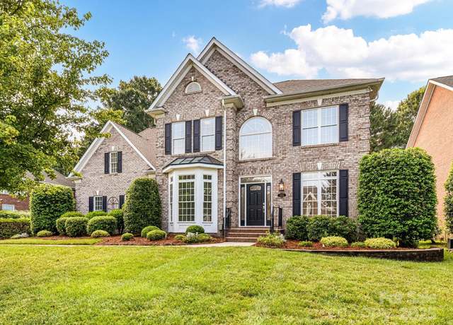 Property at 5434 Shoal Brook Ct, Charlotte, NC 28277, 5 beds, 3.5 baths