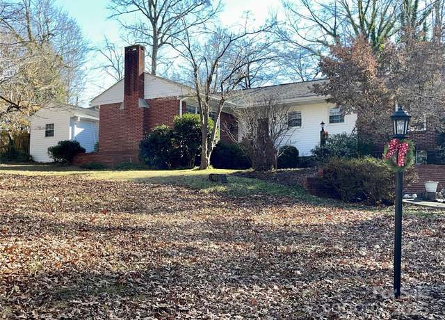 Property at 511 W Stevens Dr, Kershaw, SC 29067, 3 beds, 3 baths