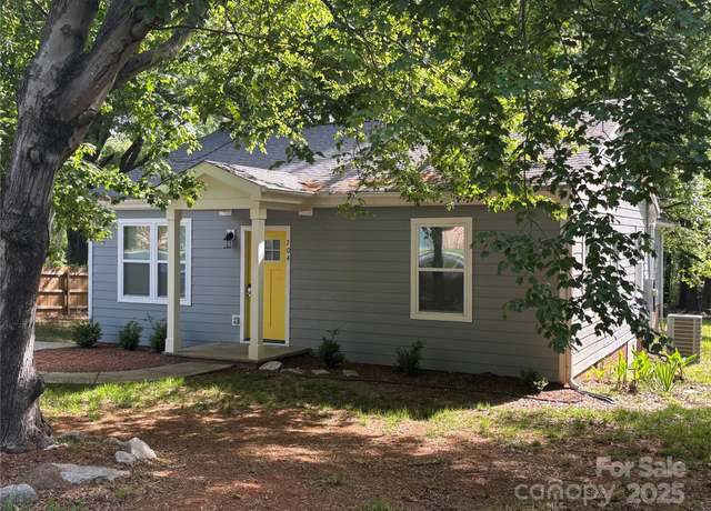 Property at 704 Guinn St, Clover, SC 29710, 3 beds, 2 baths