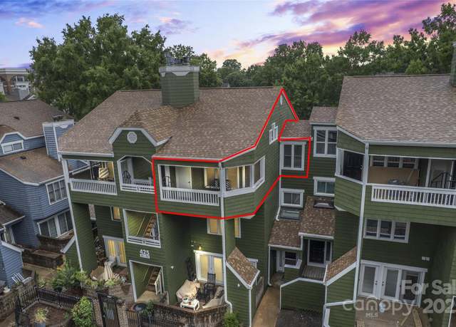 Property at 425 W 8th St, Charlotte, NC 28202, 1 bed, 1 bath