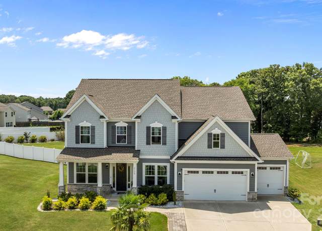 Property at 2132 Katie Alice Cir, Waxhaw, NC 28173, 5 beds, 3.5 baths