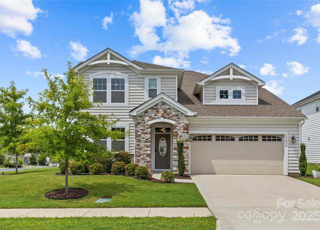 Property at 17034 Carolina Pine Row, Charlotte, NC 28278, 4 beds, 3.5 baths