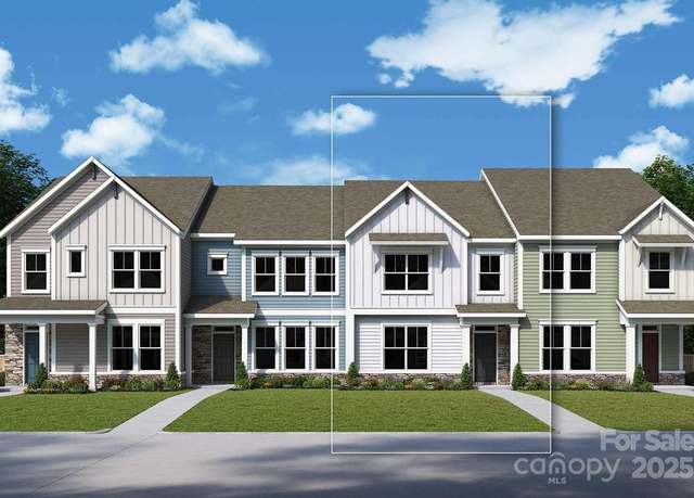 Property at 10144 Mamillion Dr, Huntersville, NC 28078, 3 beds, 2.5 baths